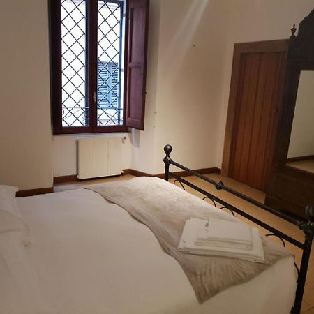 Big Apartment In Campo De Fiori Rom Exterior foto
